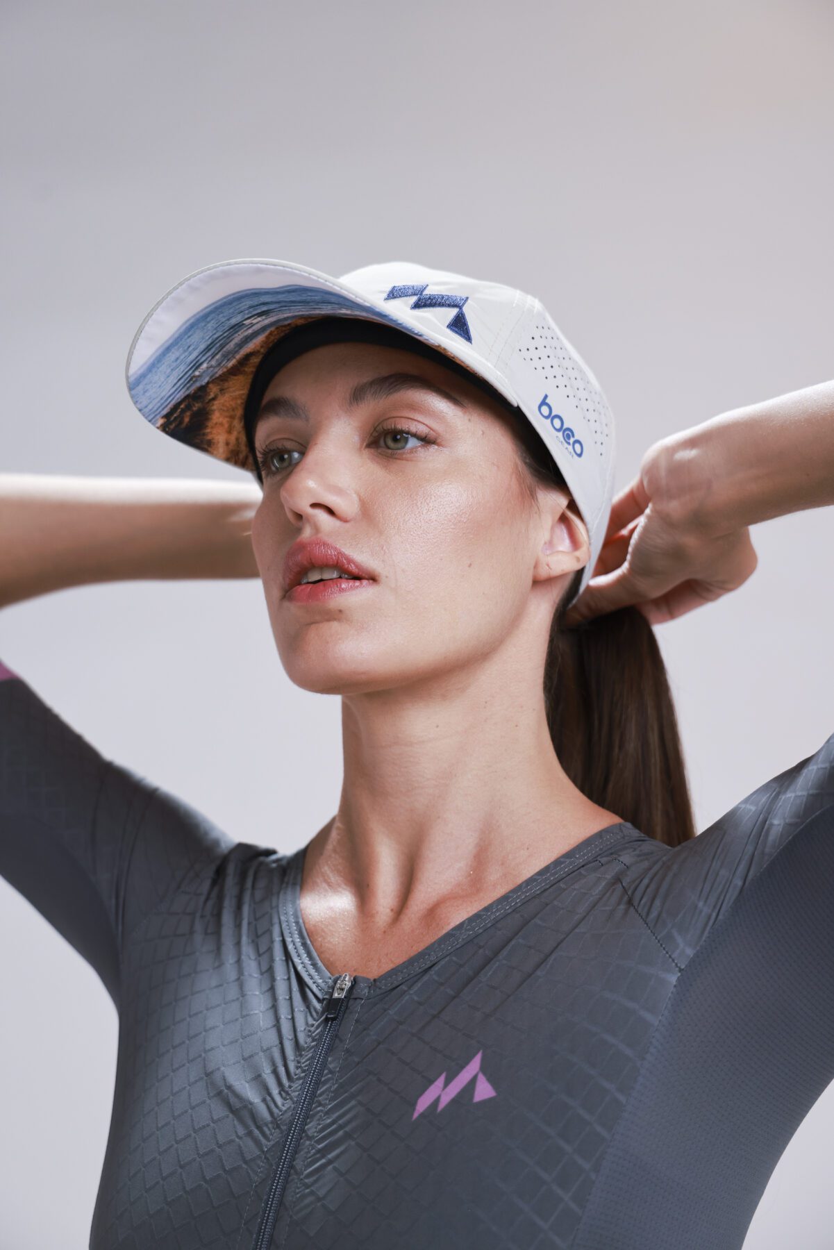 SIERRA RUNNING HAT – PRE SALE –