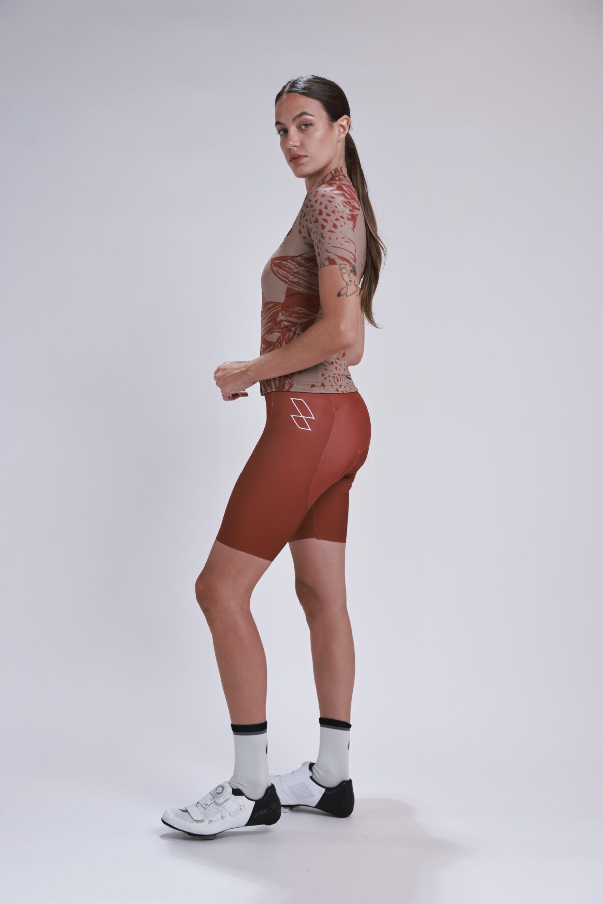 SUPPORTIVE COMPRESSION FIT